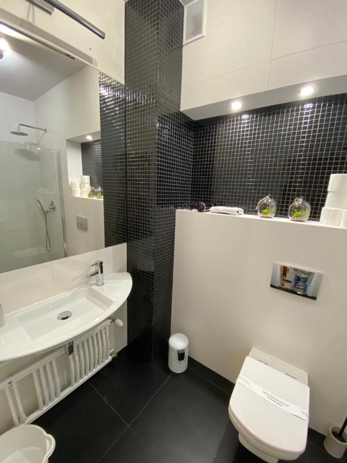 Platan Apartment *